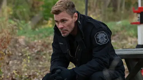 Chicago P.D. Temporada 12 Episodios 10 • Sub Español