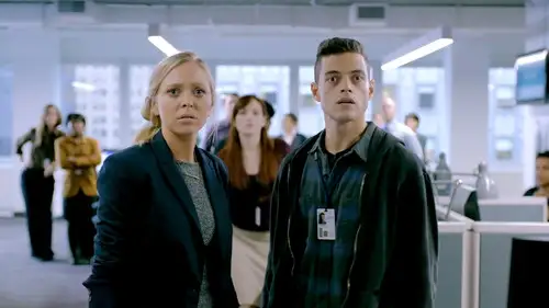 Mr. Robot Temporada 1 Episodios 1 • Sub Español