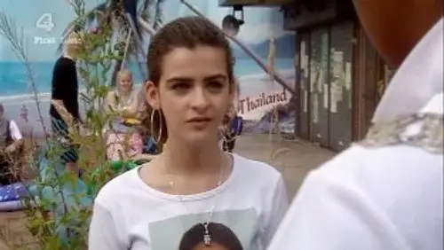 Shameless 2004 Temporada 5 Episodios 5 • Sub Español