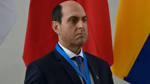 El Presidente Temporada 1 Episodios 5 • Sub Español