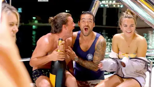 Bajo cubierta en un velero Temporada 3 Episodios 17 • Sub Español