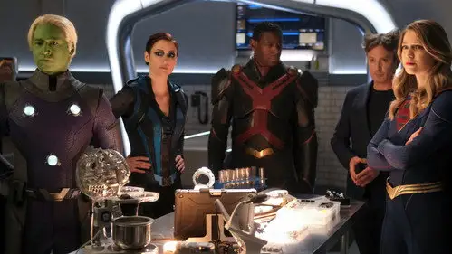 Supergirl Temporada 6 Episodios 11 • Sub Español