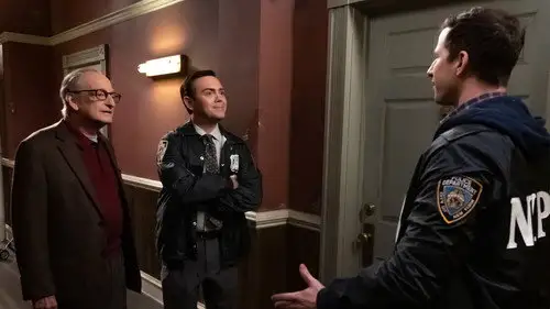 Brooklyn Nine-Nine Temporada 6 Episodios 11 • Sub Español