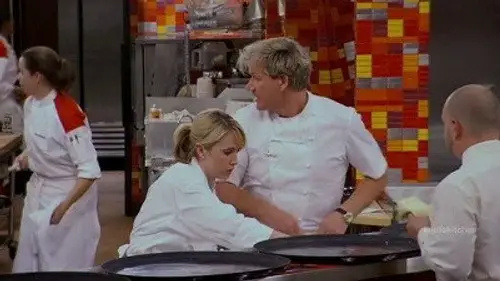 Pesadilla en la cocina 2005 Temporada 10 Episodios 10 • Sub Español