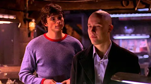 Smallville Temporada 1 Episodios 16 • Sub Español