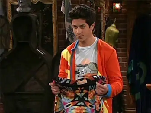 Los magos de Waverly Place Temporada 2 Episodios 1 • Sub Español