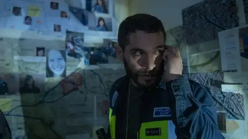 La unidad Temporada 2 Episodios 1 • Sub Español