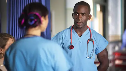 Holby City Temporada 13 Episodios 17 • Sub Español