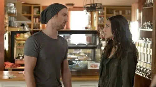 Casi humanos Temporada 4 Episodios 9 • Sub Español