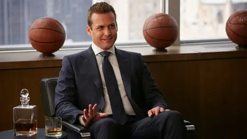 Suits: la clave del éxito Temporada 4 Episodios 7 • Sub Español