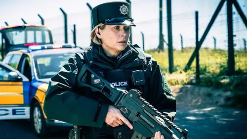 Blue Lights Temporada 1 Episodios 1 • Sub Español