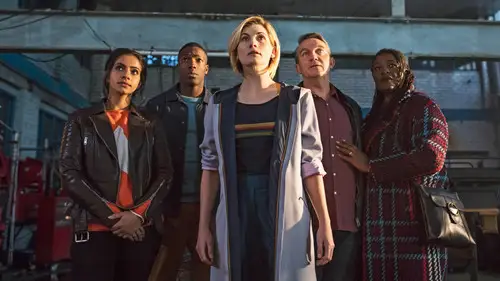 Doctor Who Temporada 11 Episodios 1 • Sub Español