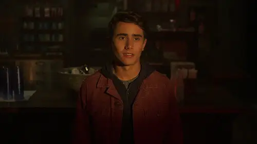 Con amor, Victor Temporada 1 Episodios 3 • Sub Español