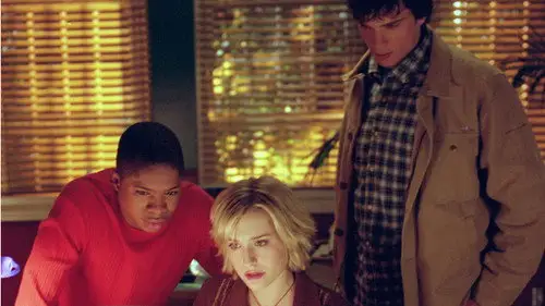 Smallville Temporada 1 Episodios 17 • Sub Español