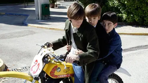 Cuéntame cómo pasó Temporada 7 Episodios 9 • Sub Español