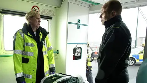 Casualty Temporada 28 Episodios 21 • Sub Español