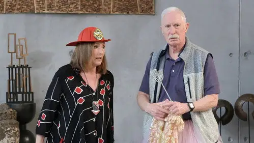 Home Economics Temporada 1 Episodios 4 • Sub Español
