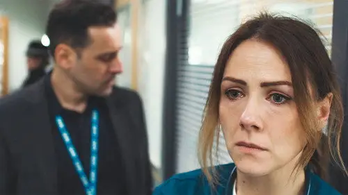 Casualty Temporada 37 Episodios 5 • Sub Español