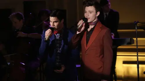 Glee Temporada 5 Episodios 18 • Sub Español