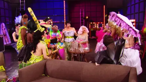 RuPaul: Reinas del drag: ¡Desatadas! Temporada 9 Episodios 1 • Sub Español