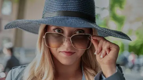 Elle Temporada 1 Episodios 3 • Sub Español
