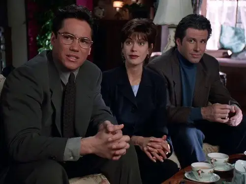 Lois y Clark: Las nuevas aventuras de Superman Temporada 3 Episodios 19 • Sub Español