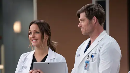 Anatomía de Grey Temporada 21 Episodios 16 • Sub Español