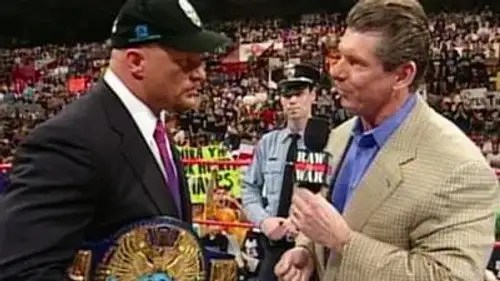Raw Temporada 6 Episodios 14 • Sub Español