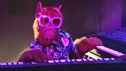 ALF Temporada 1 Episodios 8 • Sub Español