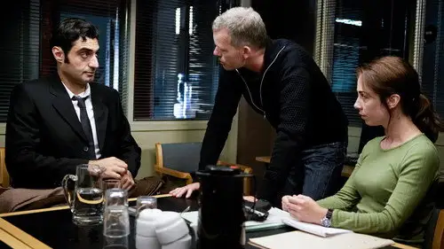 The Killing: Crónica de un asesinato Temporada 1 Episodios 7 • Sub Español