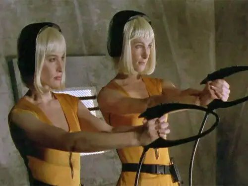 Lexx Temporada 2 Episodios 15 • Sub Español