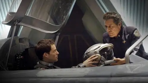 Battlestar Galactica 2004 Temporada 1 Episodios 5 • Sub Español
