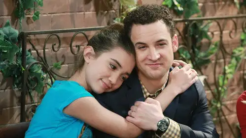 Riley y el mundo Temporada 2 Episodios 8 • Sub Español