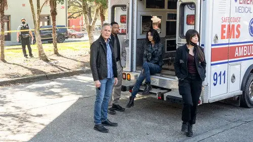 NCIS: Nueva Orleans Temporada 7 Episodios 13 • Sub Español