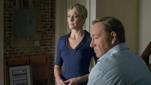 House of Cards Temporada 2 Episodios 9 • Sub Español
