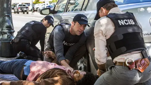 NCIS: Nueva Orleans Temporada 1 Episodios 8 • Sub Español
