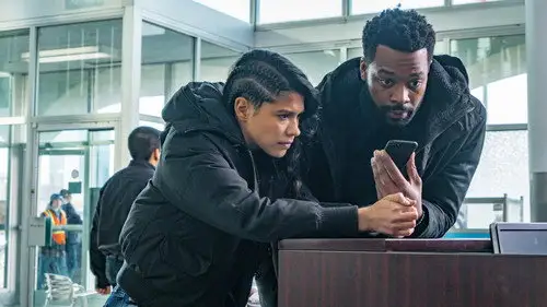 Chicago P.D. Temporada 7 Episodios 18 • Sub Español