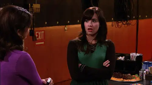 Sunny entre estrellas Temporada 1 Episodios 13 • Sub Español