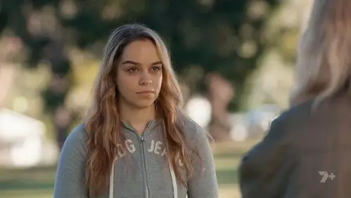 Home and Away Temporada 38 Cap 4 • Español Online