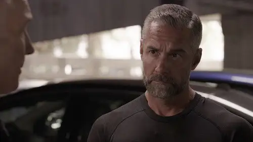 S.W.A.T.: Los hombres de Harrelson Temporada 5 Episodios 18 • Sub Español