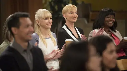Mom Temporada 2 Episodios 19 • Sub Español