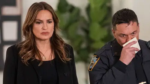 Ley y orden: Unidad de Víctimas Especiales Temporada 25 Episodios 7 • Sub Español