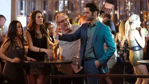 Lucifer Temporada 3 Episodios 7 • Sub Español