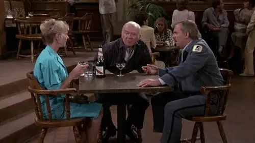 Cheers Temporada 5 Episodios 3 • Sub Español