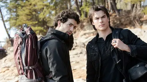 Crónicas vampíricas Temporada 4 Episodios 13 • Sub Español