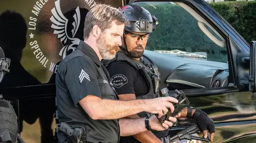 S.W.A.T.: Los hombres de Harrelson Temporada 4 Episodios 5 • Sub Español