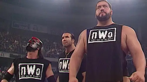 Raw Temporada 10 Episodios 18 • Sub Español