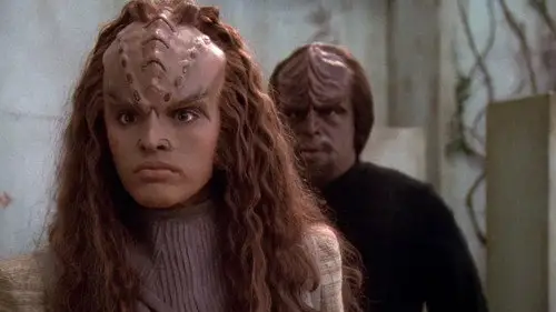 Star Trek: La nueva generación Temporada 6 Episodios 17 • Sub Español