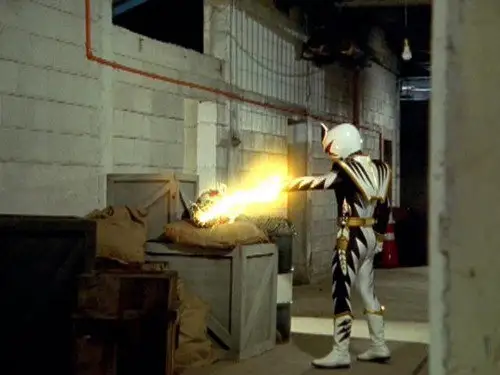 Power Rangers Temporada 12 Episodios 12 • Sub Español