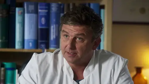 Doctor en los Alpes 2008 Temporada 12 Episodios 6 • Sub Español